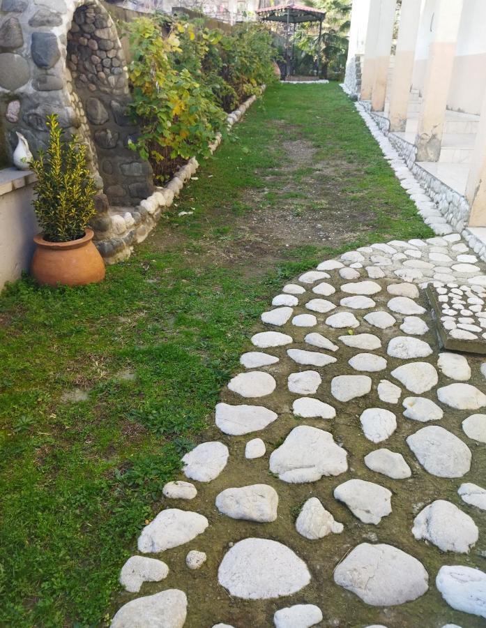 Limi Sachkhere Exteriér fotografie